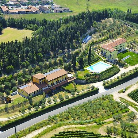 קאבאיון ורונסה Agriturismo Fontanelle מראה חיצוני תמונה